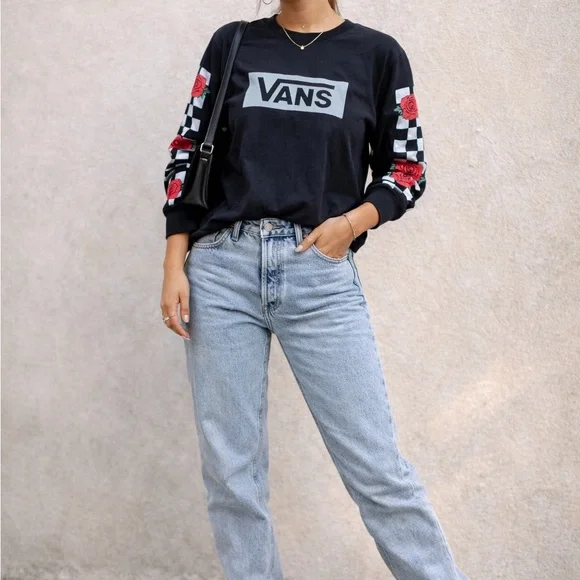 SOLD - Picture 2 of 8